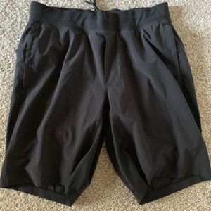 Lululemon Black lined workout shorts